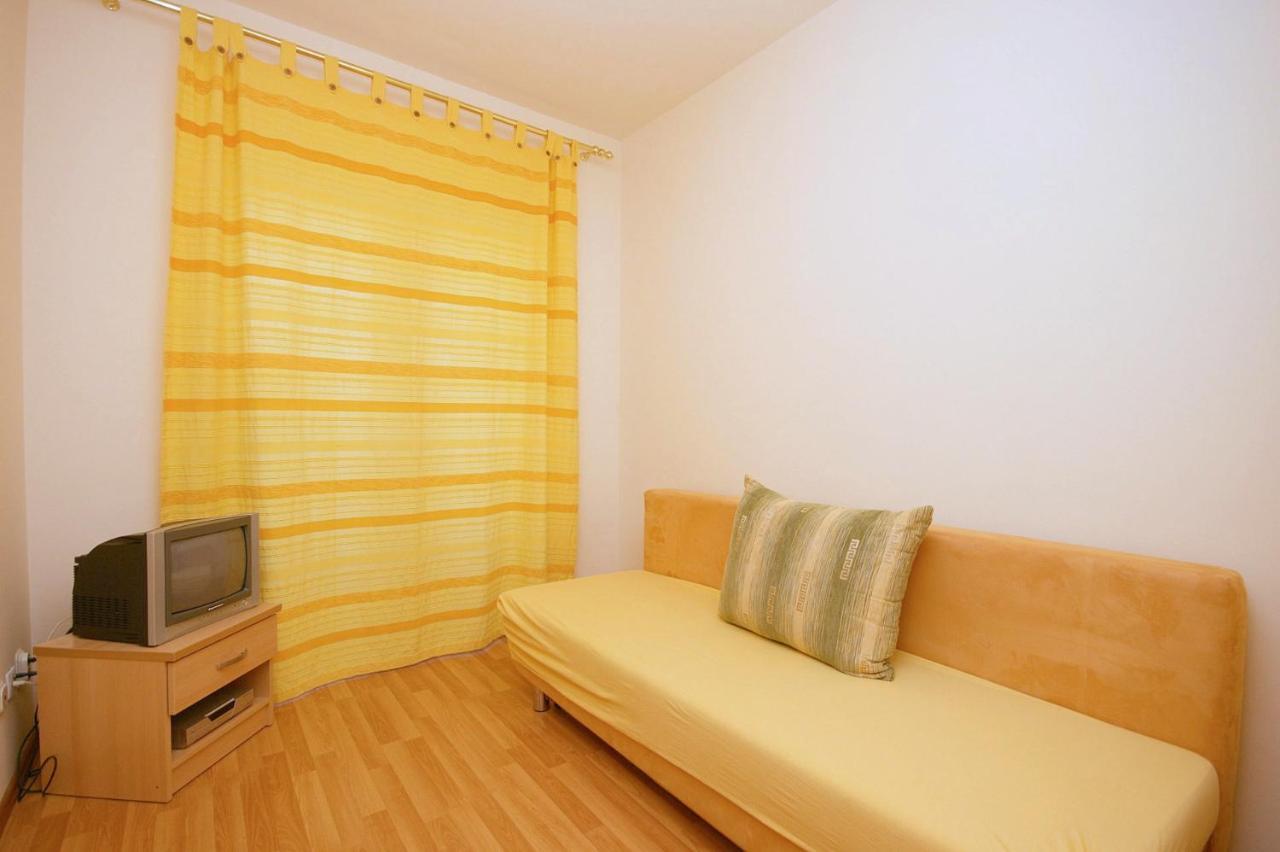 Studio Omis 4654A Exterior photo